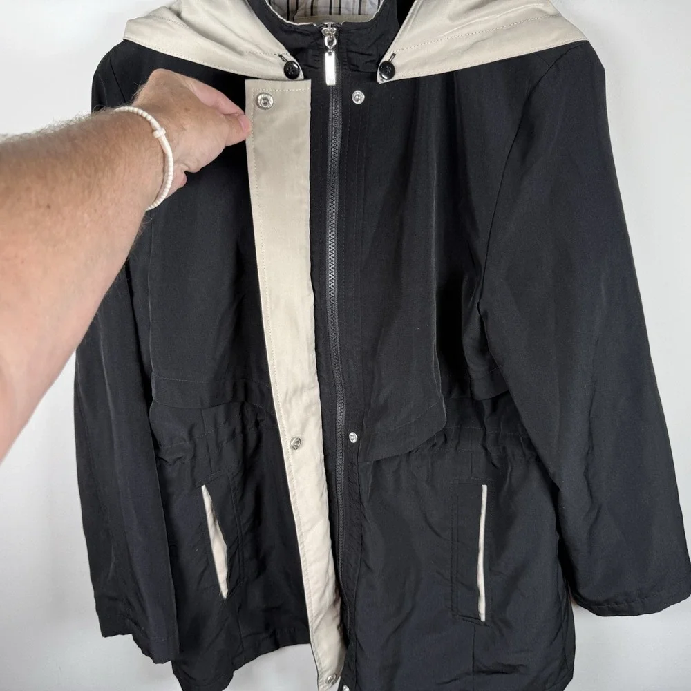 Braetan Women's Black Vintage Trench Windbreaker Jacket Size Large Petite Vented